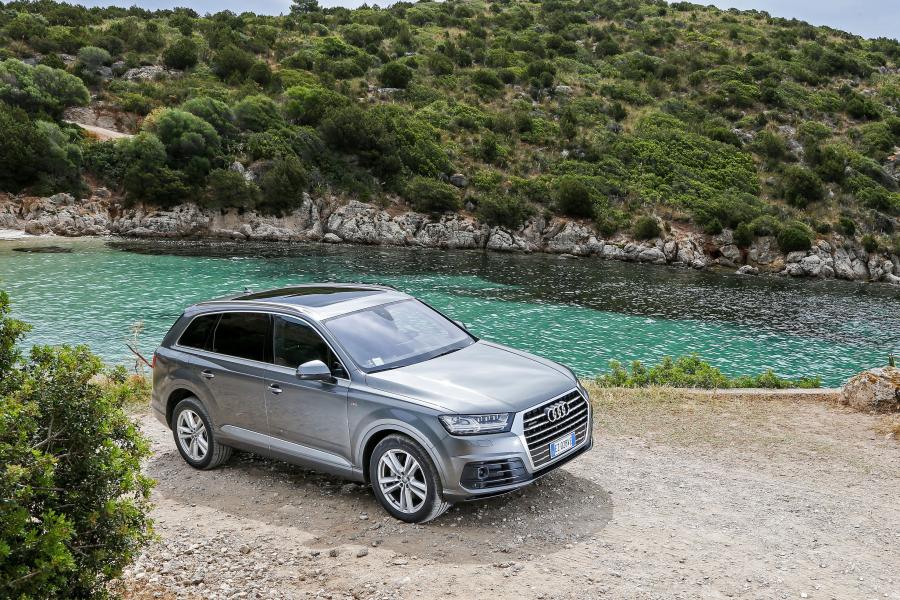  Audi Q7 TDI Quattro S-Line (4M) 2015 года  (WW) (фото 24 из 30)